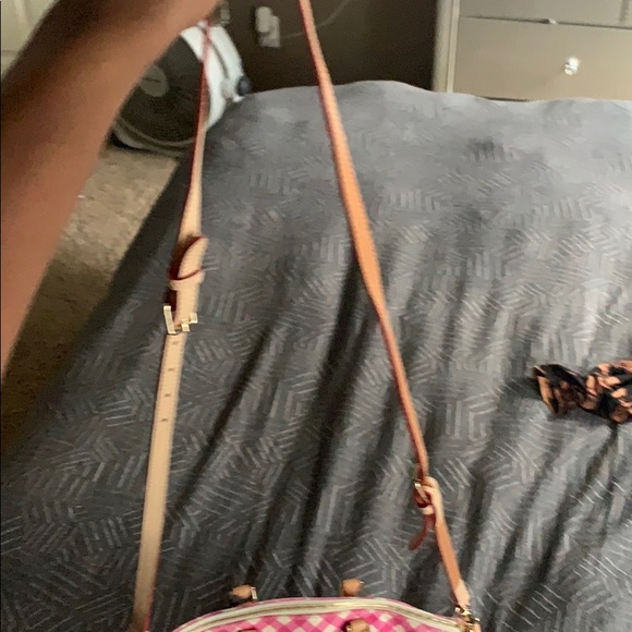 Dooney and Bourke purse - Picture 2 of 8